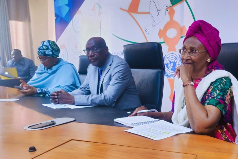 175 Cadres du MAEC formés à la Gestion Electronique du Courrier et à la Messagerie Institutionnelle.